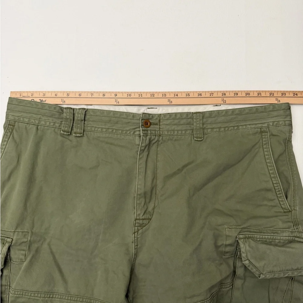 Polo by Ralph Relaxed Fit Gellar Green Cargo Shorts for Men‎